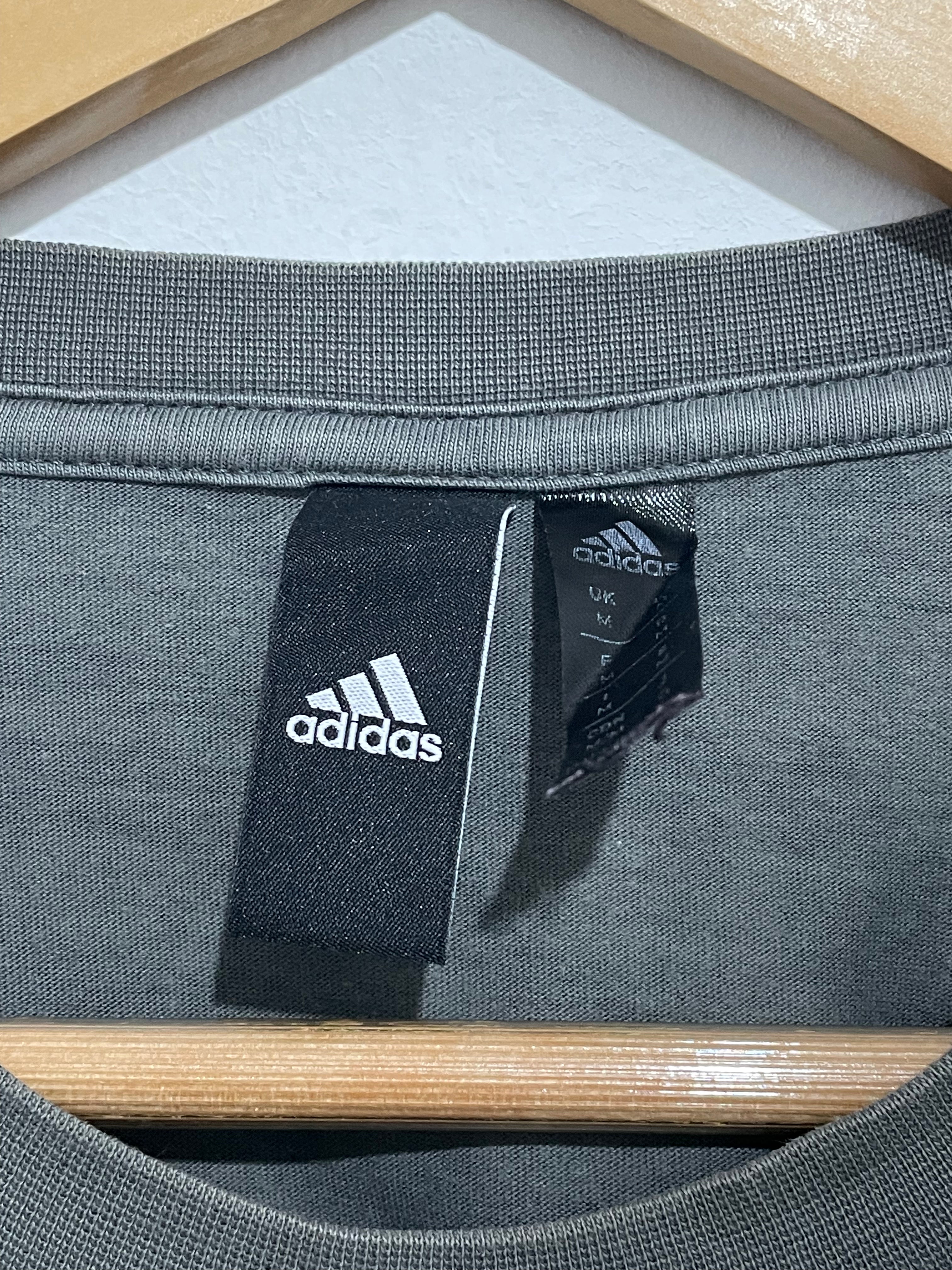 T-Shirt Adidas : M