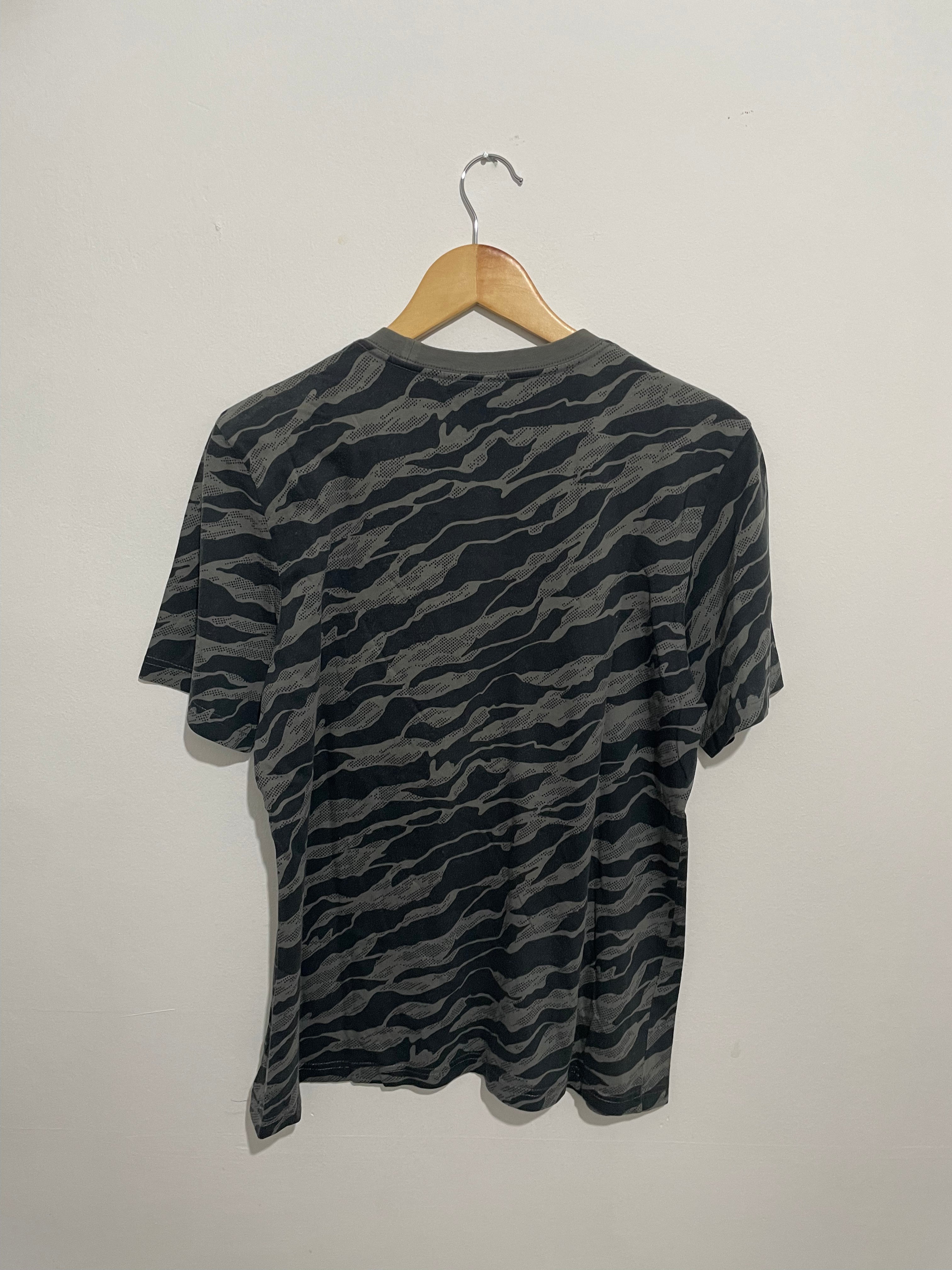 T-Shirt Adidas : M